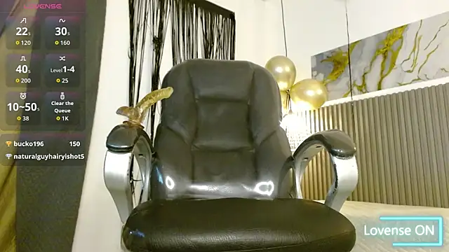 Dyla_n18 live sex cam