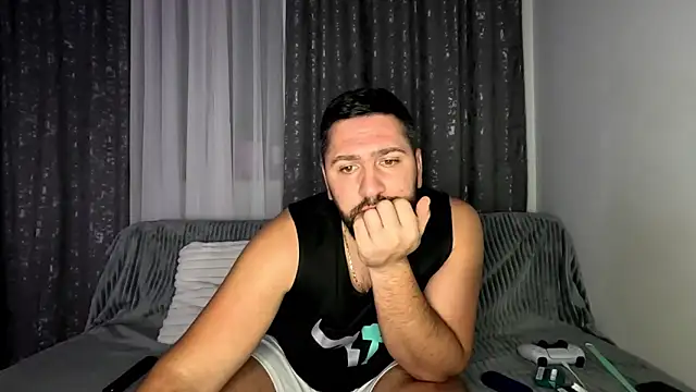 Gold_Alpha_Boy live sex cam