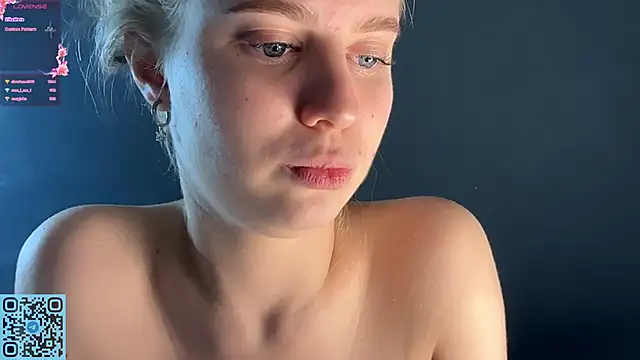 RadiantBliss live sex cam