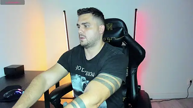 Danielbateson live sex cam