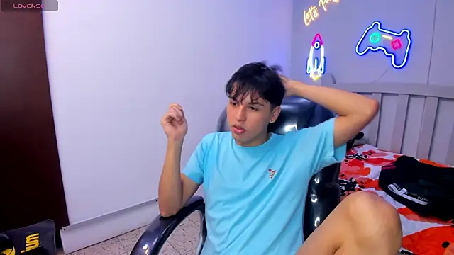 StiwenTwink live sex cam