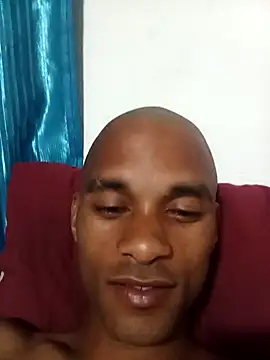 Big10387 live sex cam