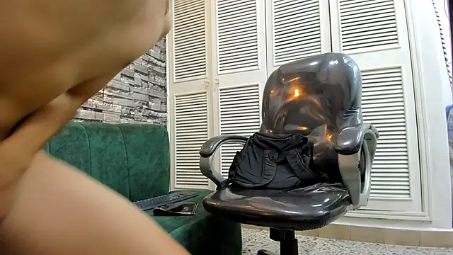DamiBright live sex cam