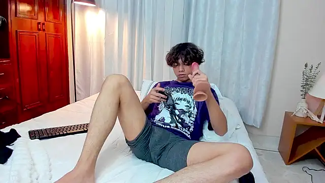 Honeymoon_sariel live sex cam