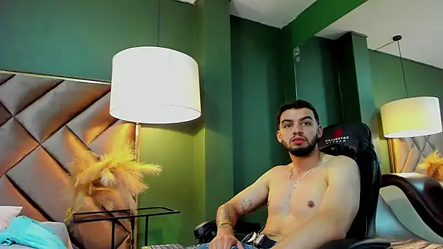 Michael_magno live sex cam