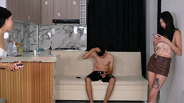 maidengirls live sex cam