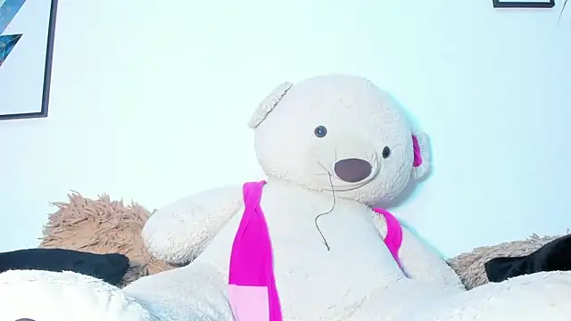 Briyit_Doll live sex cam