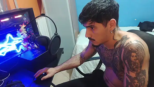 Badboyi1997 live sex cam