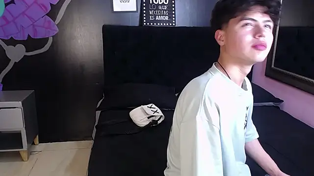 CollinStone live sex cam