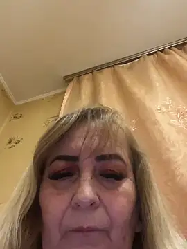 Irina2909@xh live sex cam
