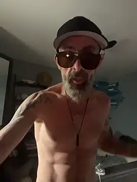 HandyBro live sex cam