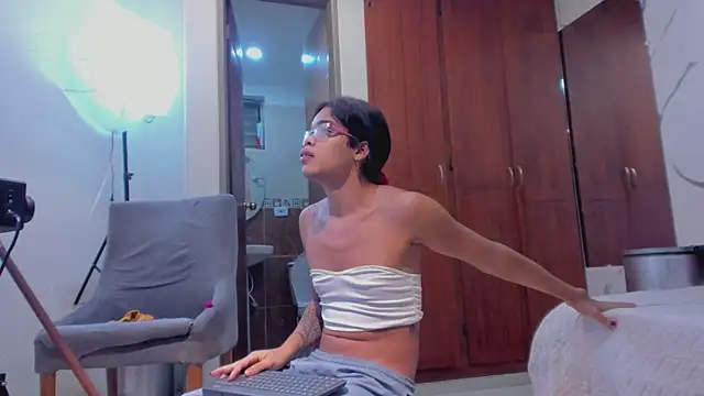 evelyn_wine live sex cam