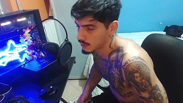 Badboyi1997 live sex cam