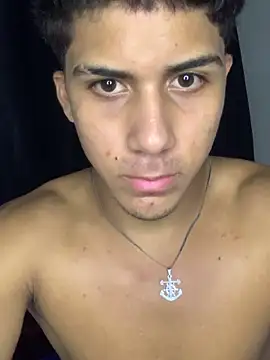 tylerwarron live sex cam