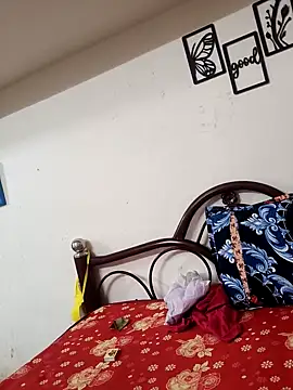 Hotty-Moni live sex cam