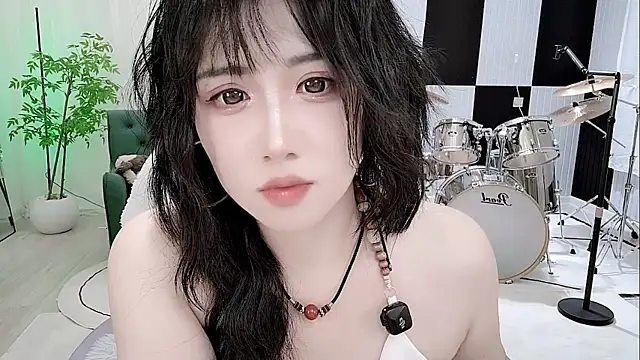 Evangelin-e live sex cam