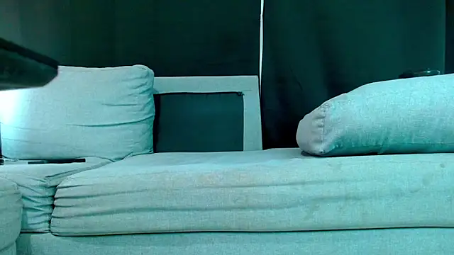 Danyer33 live sex cam