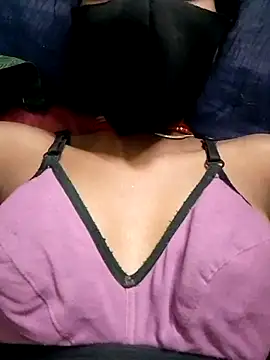 Cuty_kinjal live sex cam