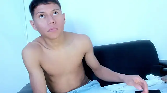 Little_liam live sex cam