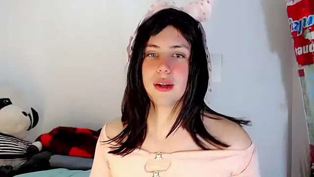 Oxana-Novikov live sex cam