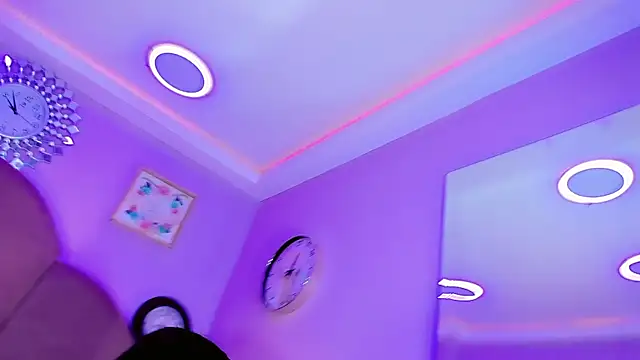 ValeriaAguilar live sex cam