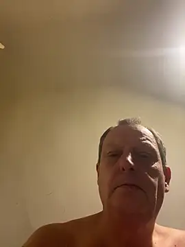 chubbybear2cum live sex cam