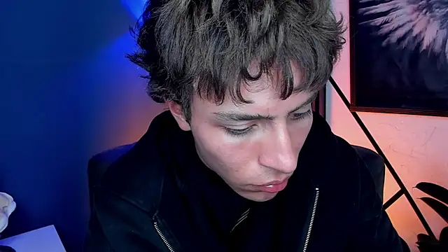 Christopher_77 live sex cam