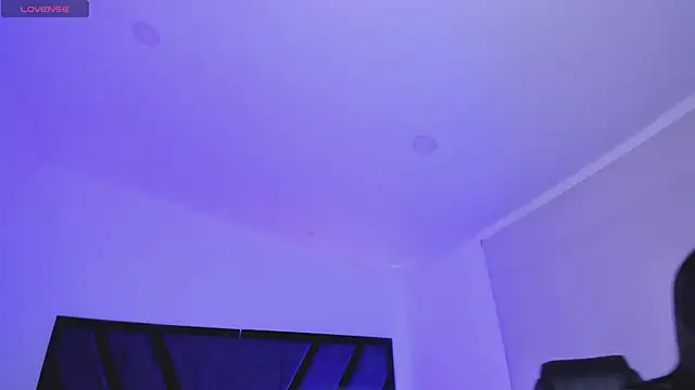 IsabelleFoxx_ live sex cam