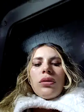 Misscata1106 live sex cam