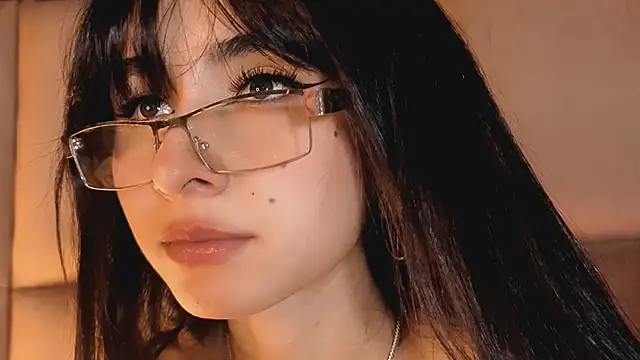 angelinepossy live sex cam