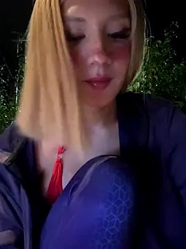 SweetBunnyGF live sex cam