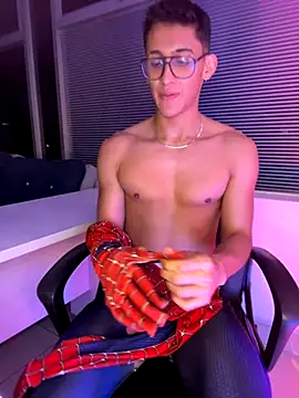 SalvadorFit live sex cam