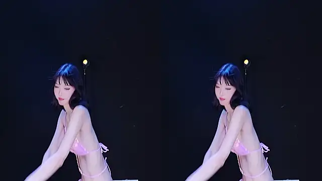 Emeralds_Girls live sex cam