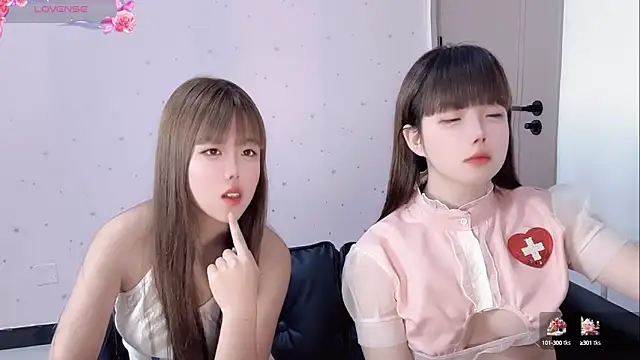 TT-XXTT live sex cam