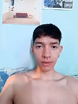 heyy_noah11 live sex cam