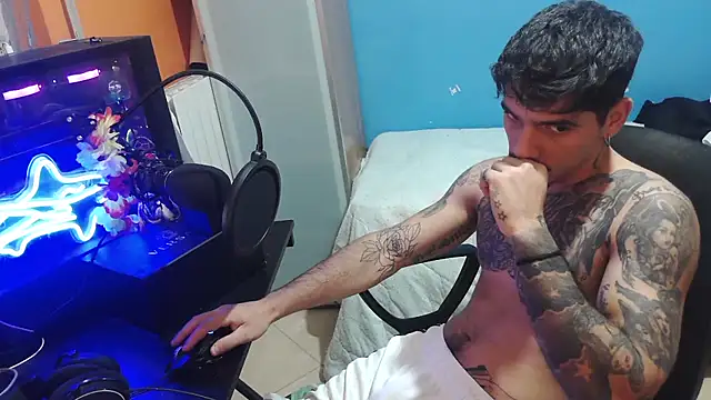 Badboyi1997 live sex cam