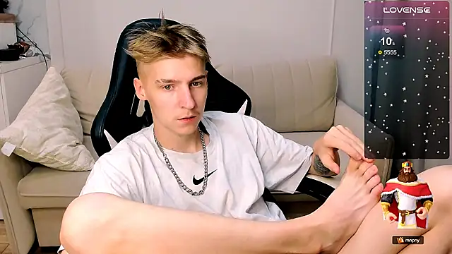 MrSexyCum4U live sex cam