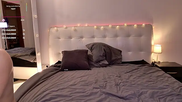 Eliza77 live sex cam
