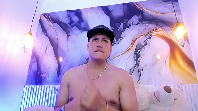 ActiSain live sex cam