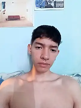 heyy_noah11 live sex cam