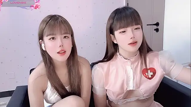 TT-XXTT live sex cam