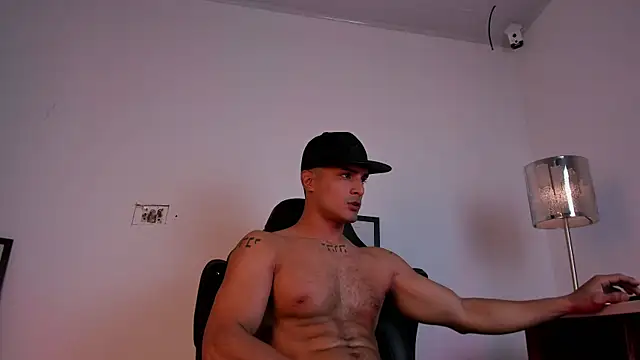 Michael_Blaze live sex cam