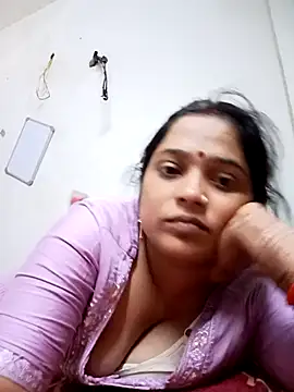Trisha_71 live sex cam