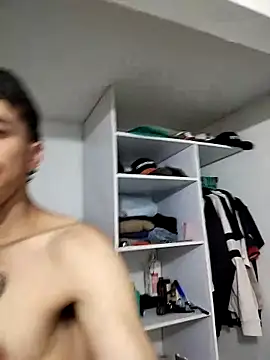 Carlos11123 live sex cam