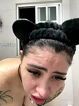 Draculona-666 live sex cam