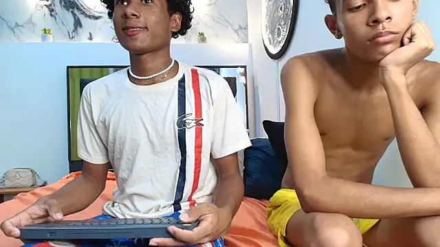 LONDON_BOYS1 live sex cam