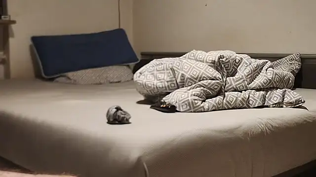 Alphapimmelchen live sex cam