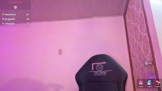 Laylafoxy_tay live sex cam