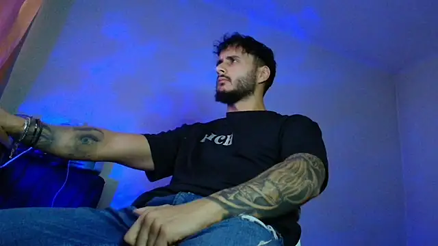 XanderCage99 live sex cam