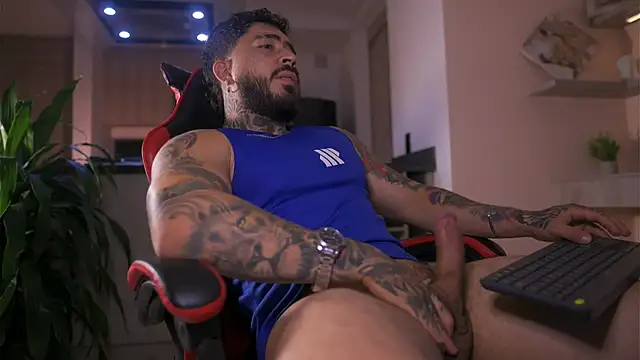 LeoSalvatore_ live sex cam